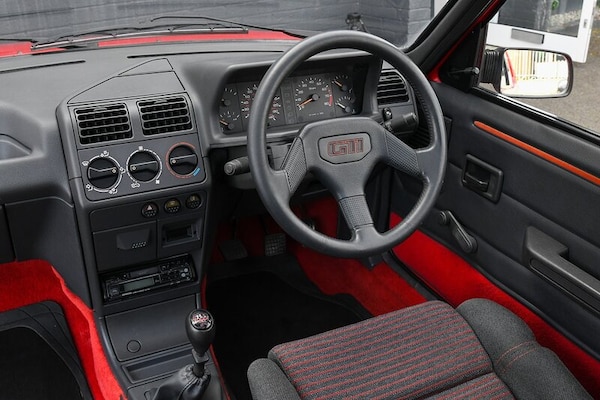 Used Peugeot 205 1988 for sale - 74580419: Photo 22