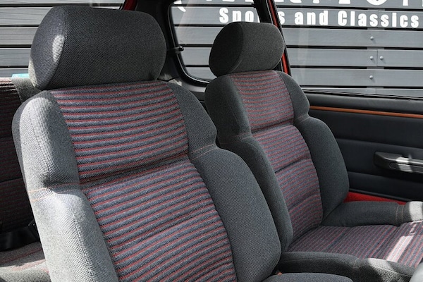 Used Peugeot 205 1988 for sale - 74580419: Photo 37