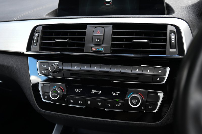 Used BMW 1 Series 2018 for sale - 76986530: Photo 30