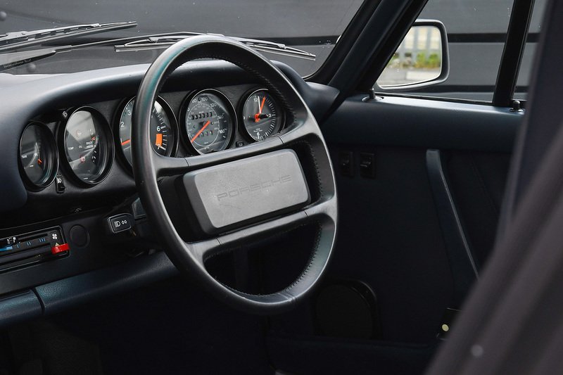 Used Porsche 911 for sale - 76768813: Photo 16