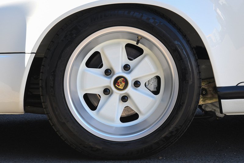 Used Porsche 911 for sale - 76768813: Photo 21