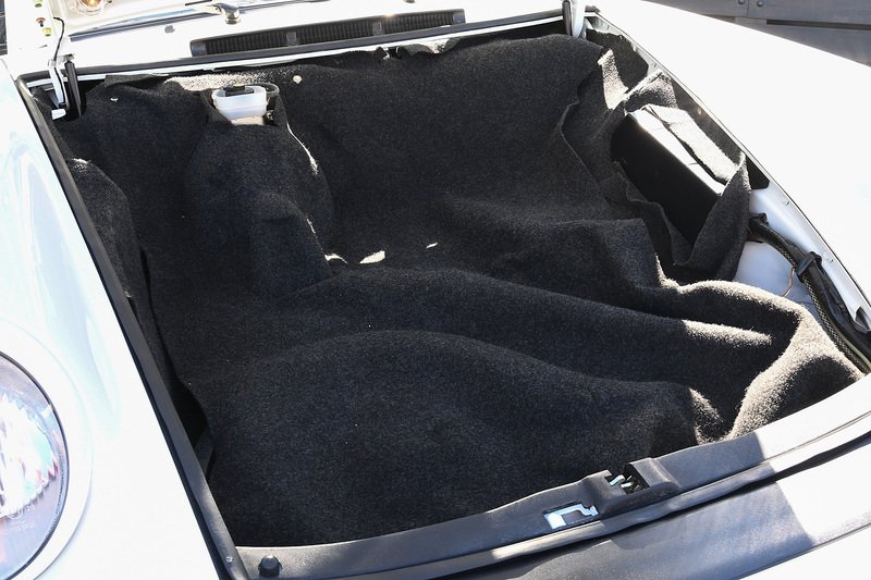 Used Porsche 911 for sale - 76768813: Photo 34