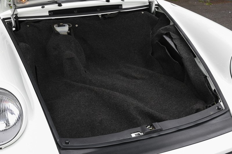 Used Porsche 911 for sale - 76768813: Photo 35