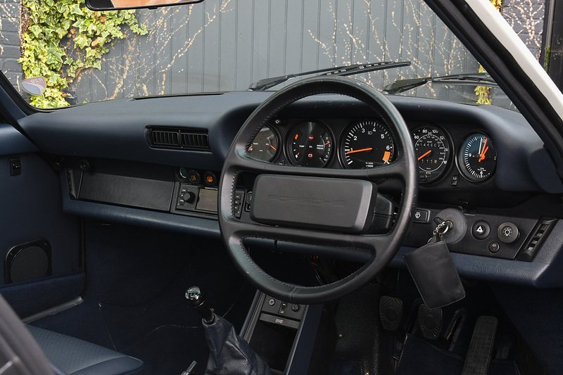 Used Porsche 911 for sale - 76768813: Photo 9