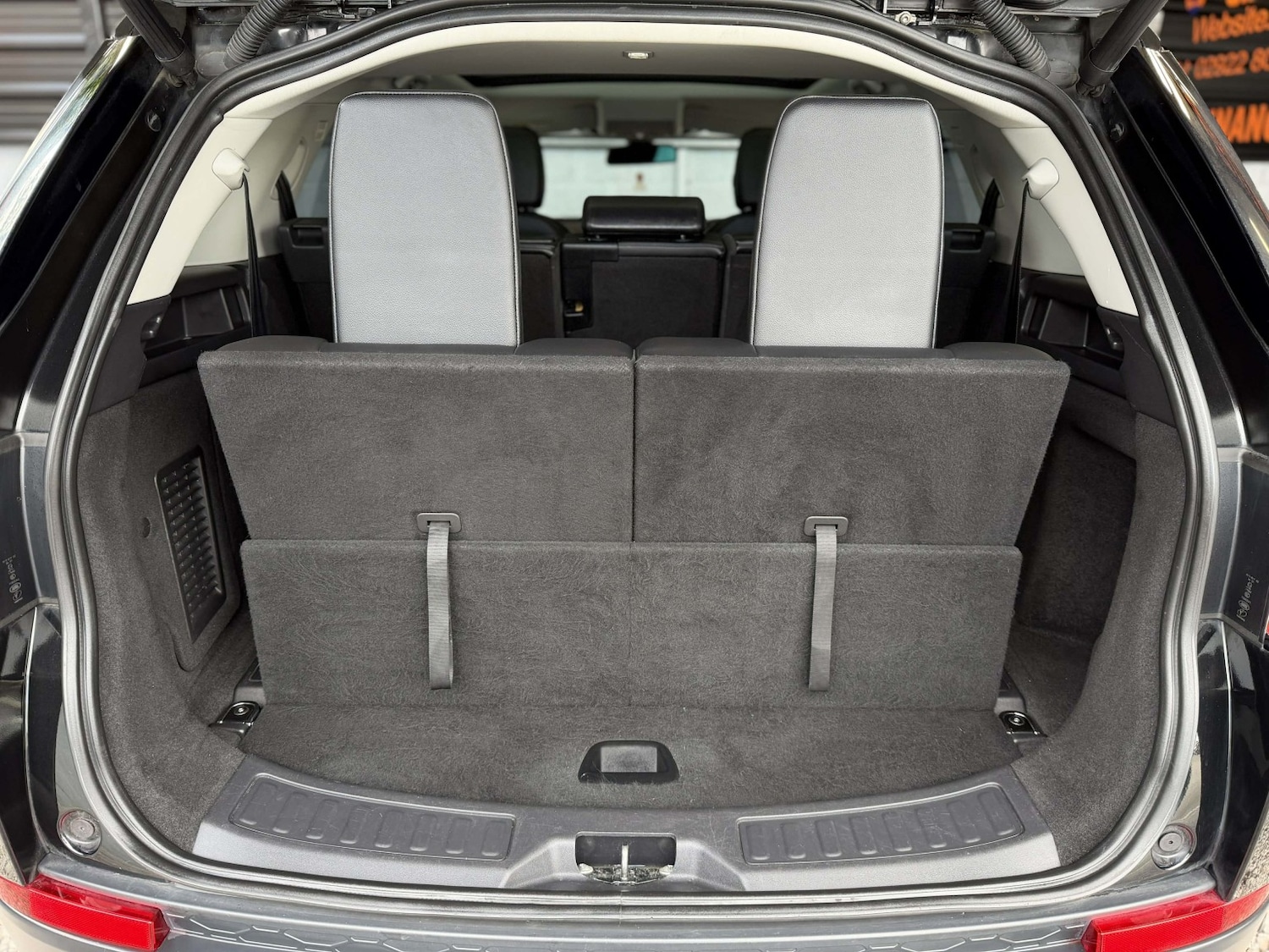 Used Land Rover Discovery Sport 2016 for sale - 78098179: Photo 19