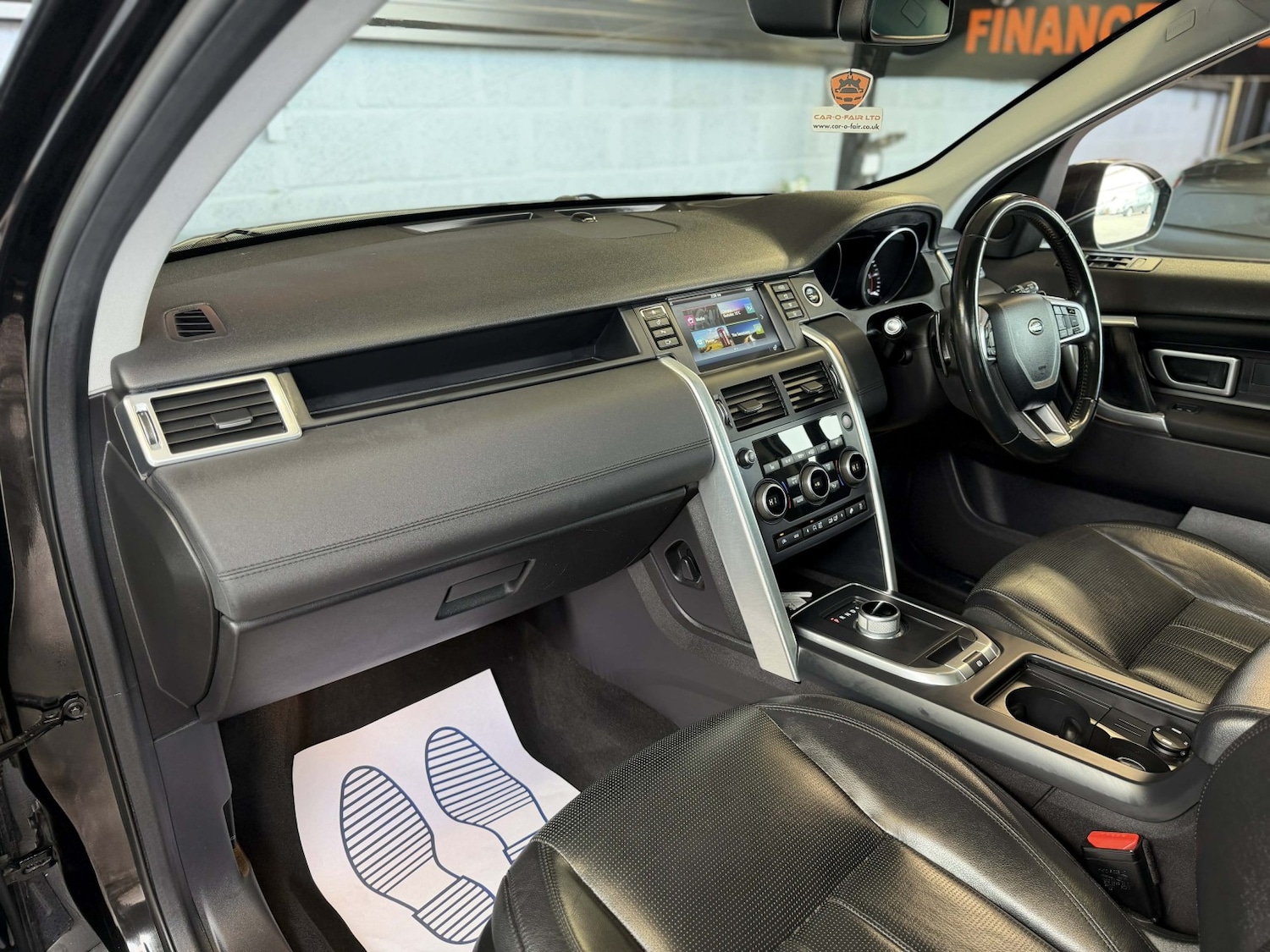 Used Land Rover Discovery Sport 2016 for sale - 78098179: Photo 24