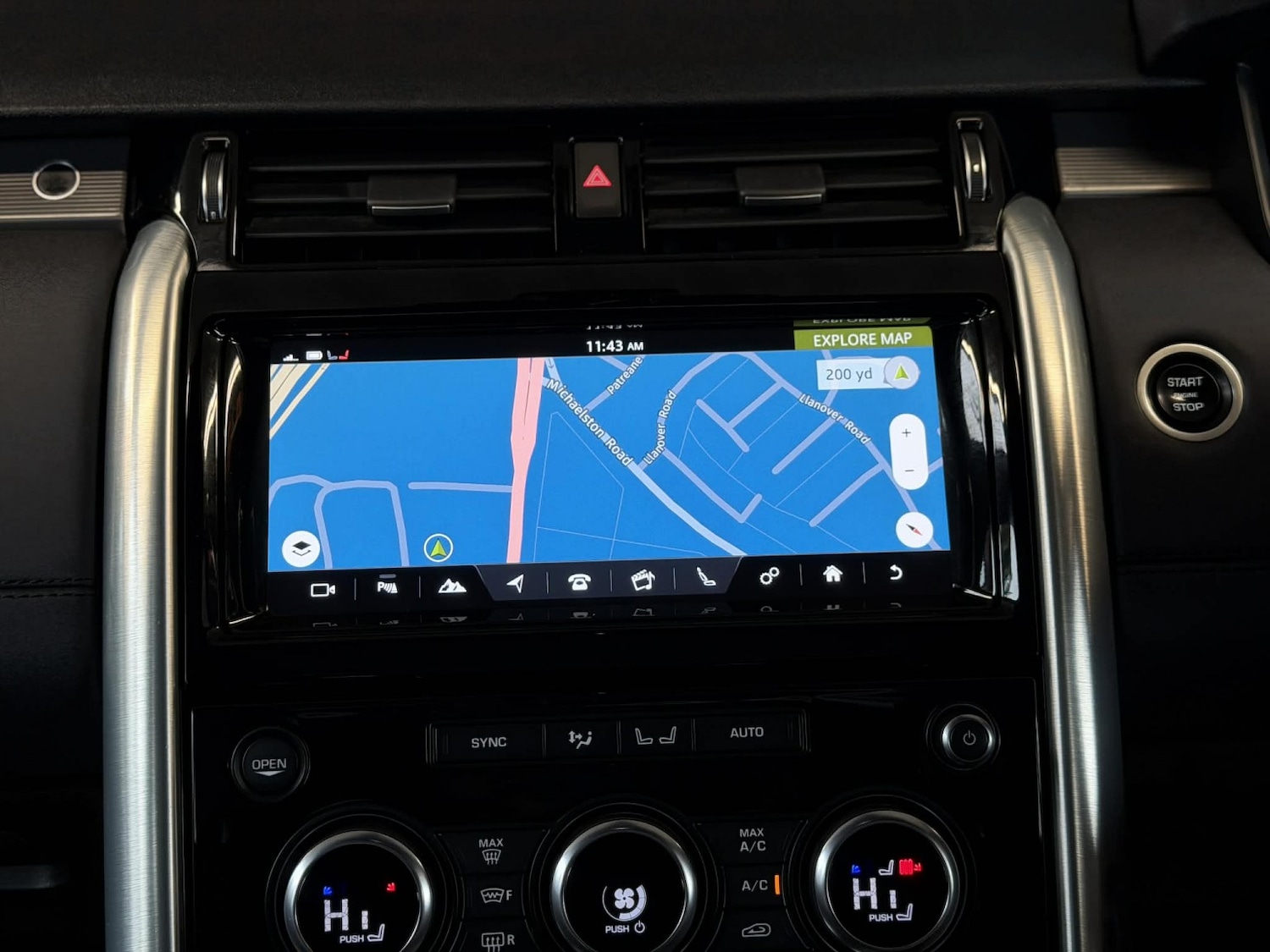 Used Land Rover Discovery 2017 for sale - 77897832: Photo 14