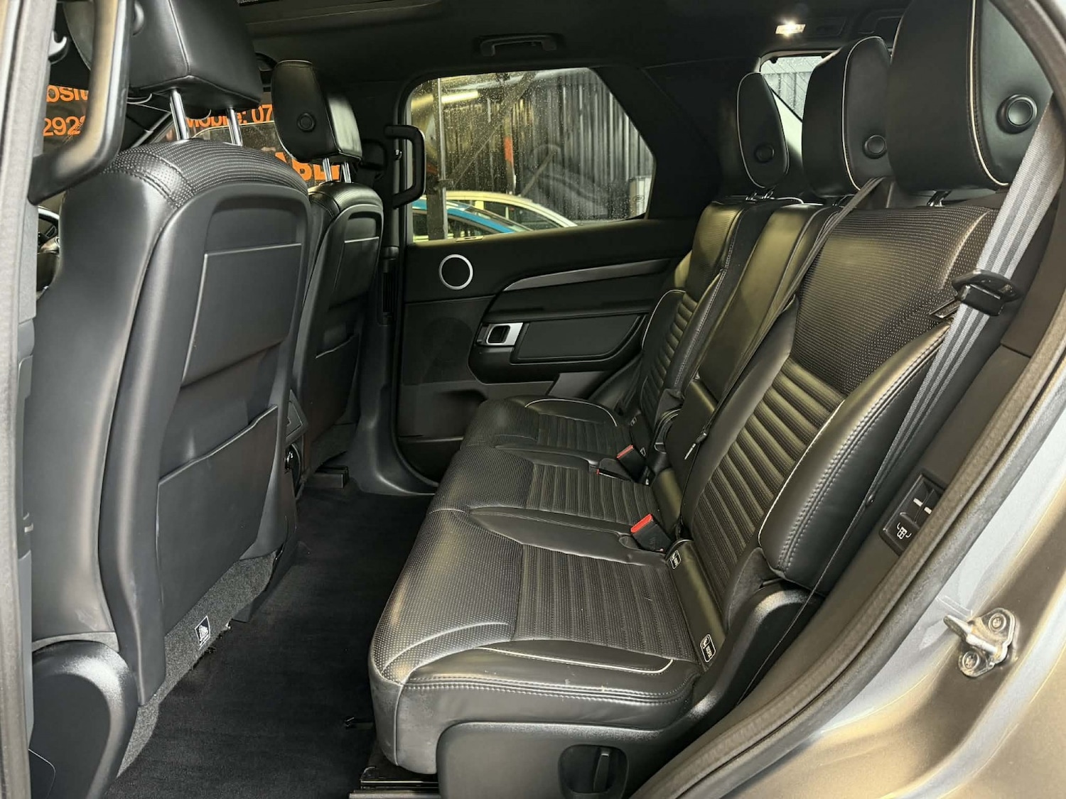 Used Land Rover Discovery 2017 for sale - 77897832: Photo 19