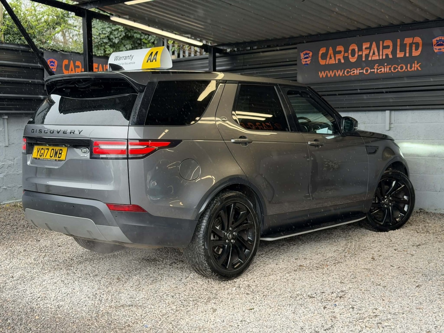 Used Land Rover Discovery 2017 for sale - 77897832: Photo 5