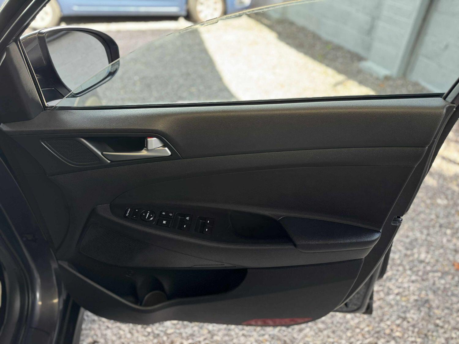 Used Hyundai TUCSON 2016 for sale - 76793494: Photo 34