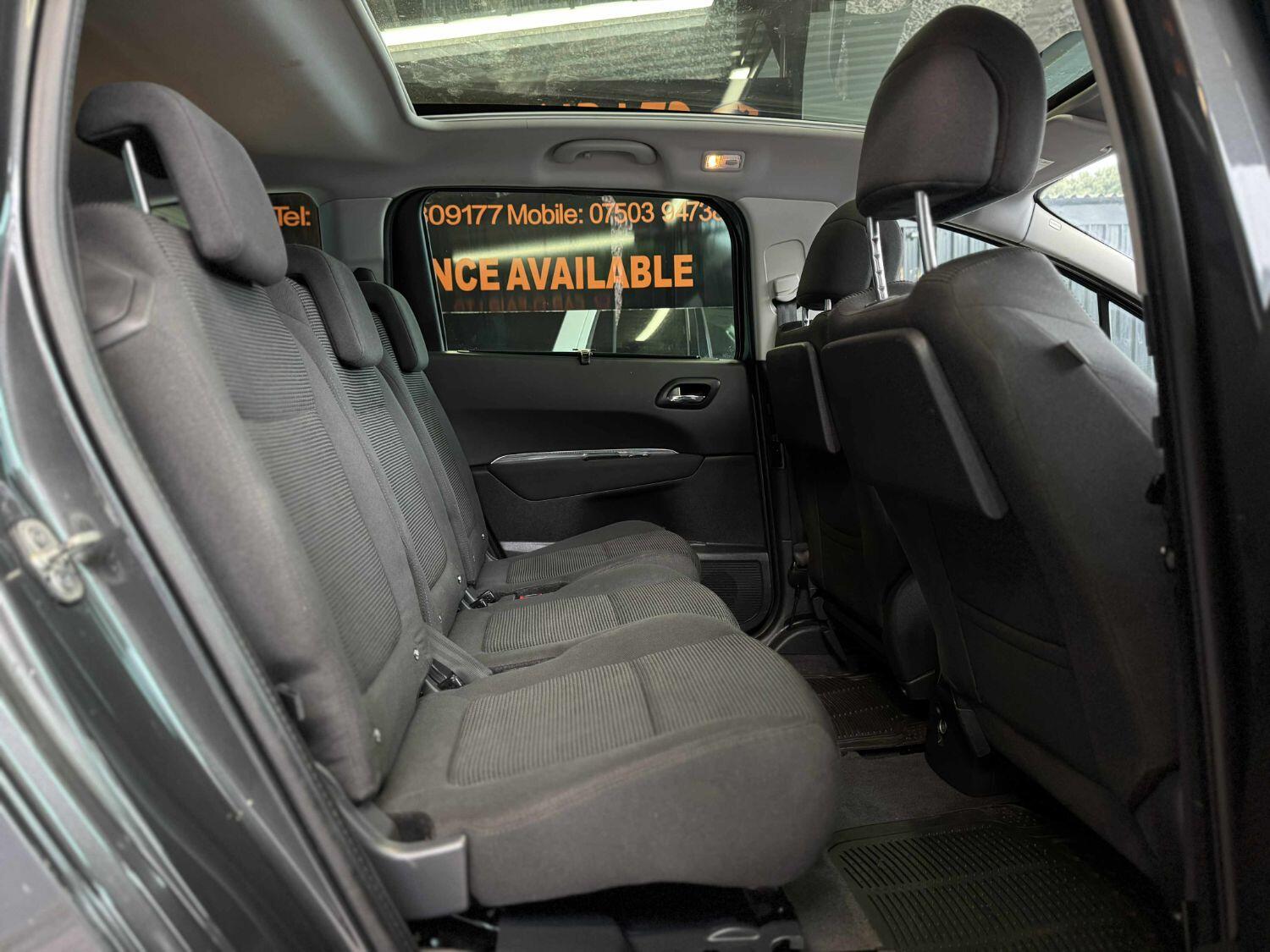 Used Peugeot 5008 2015 for sale - 76293182: Photo 17