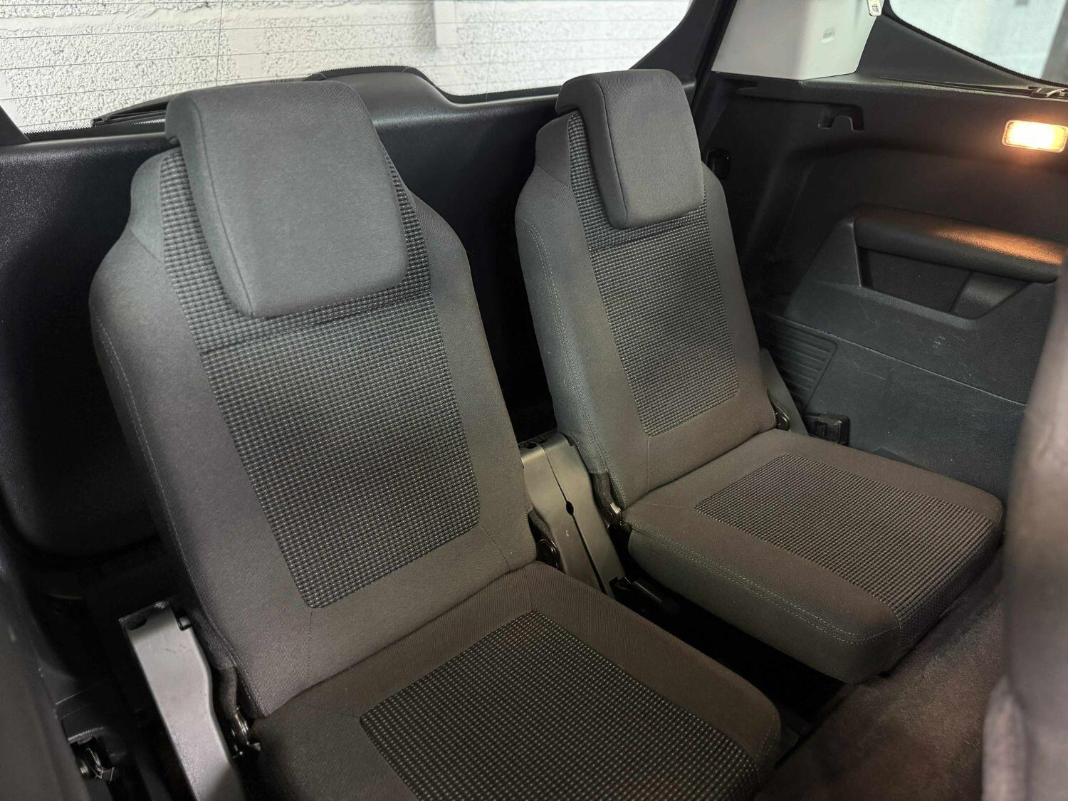 Used Peugeot 5008 2015 for sale - 76293182: Photo 31