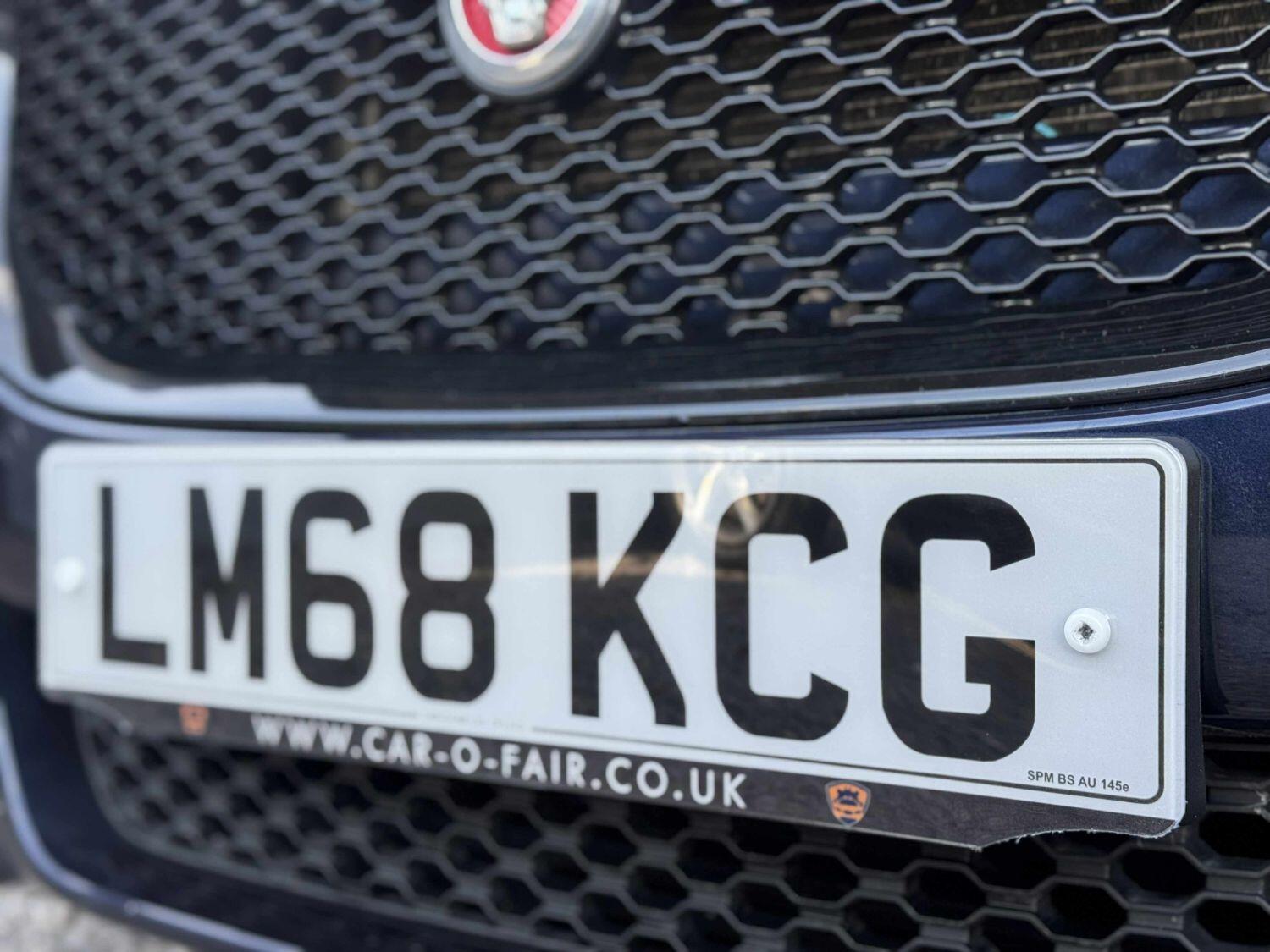 Used Jaguar XE 2018 for sale - 76164478: Photo 26