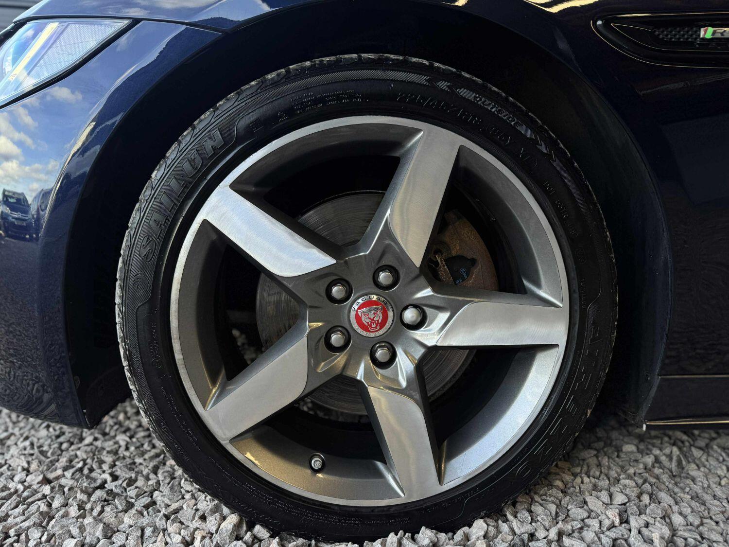 Used Jaguar XE 2018 for sale - 76164478: Photo 35