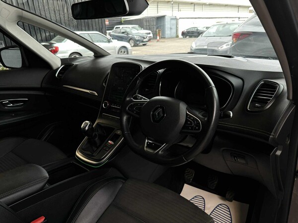 Used Renault Scenic 2016 for sale - 75575376: Photo 16