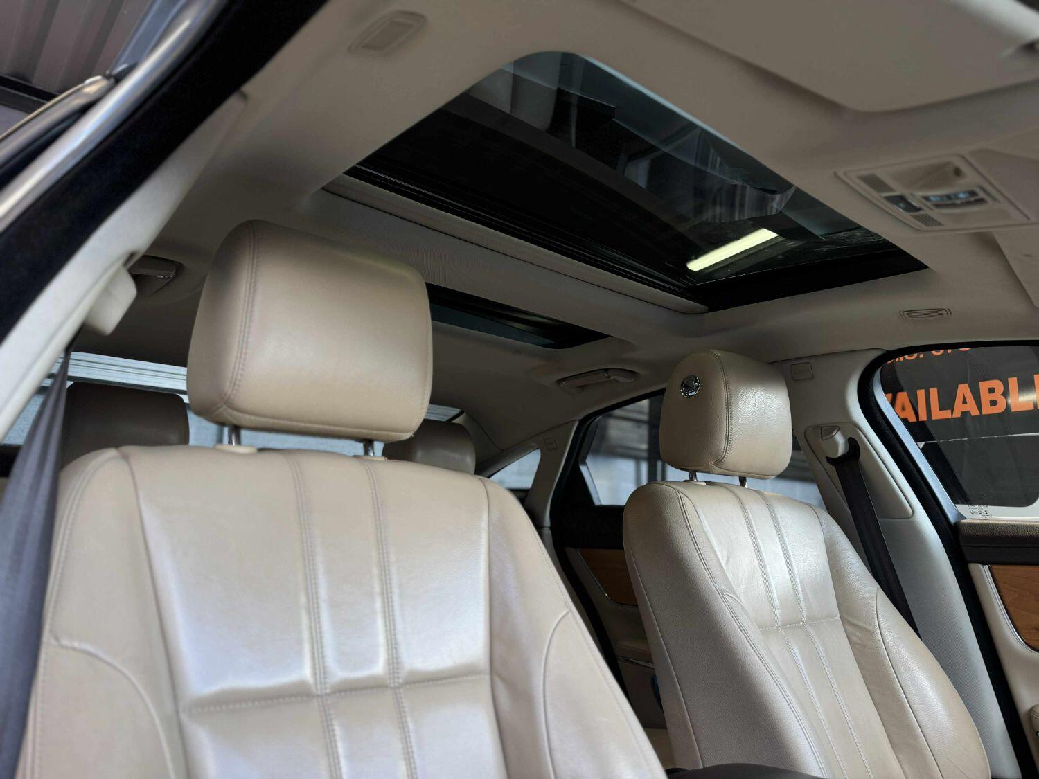 Used Jaguar XJ 2013 for sale - 76769406: Photo 15