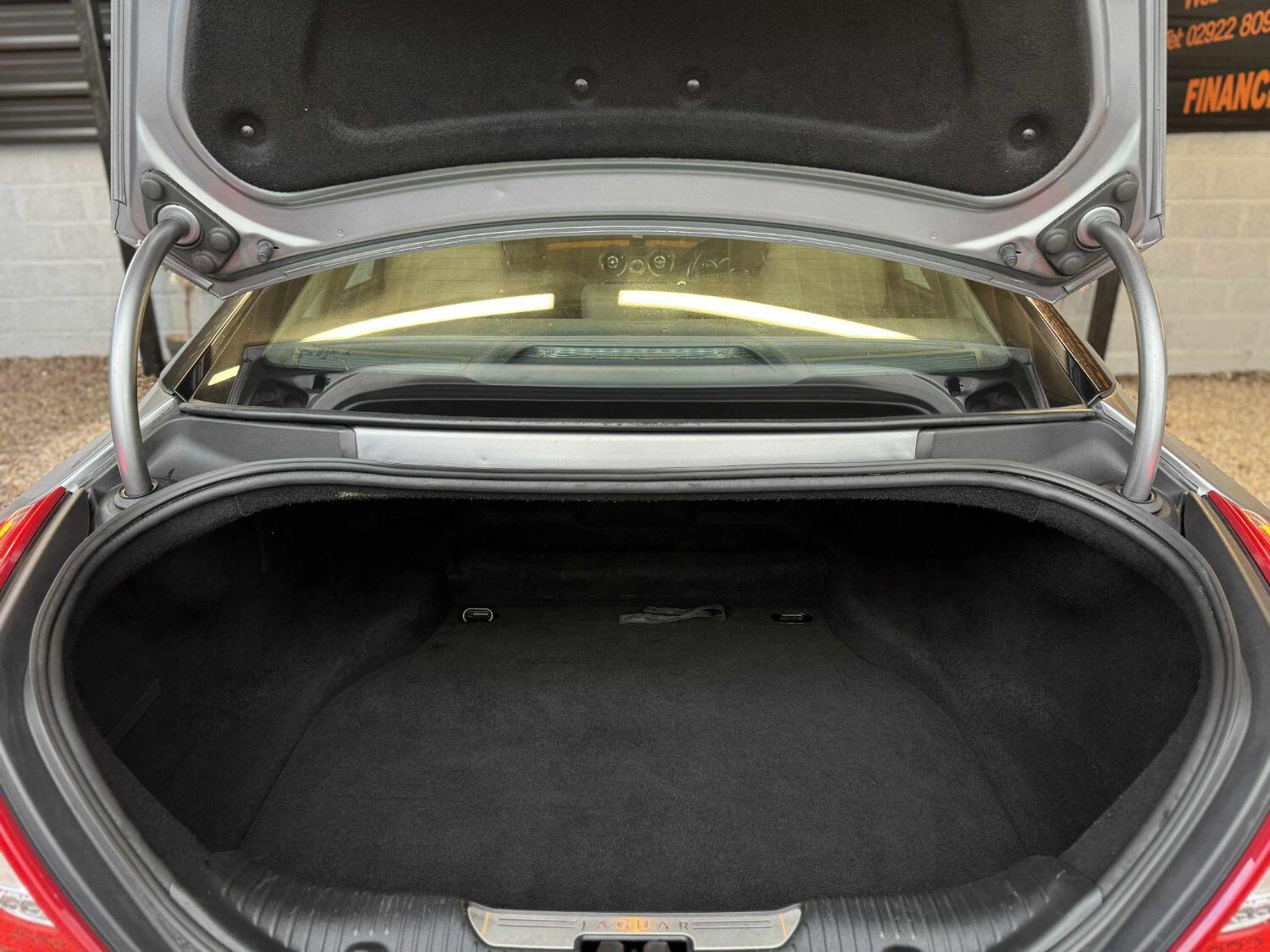 Used Jaguar XJ 2013 for sale - 76769406: Photo 19