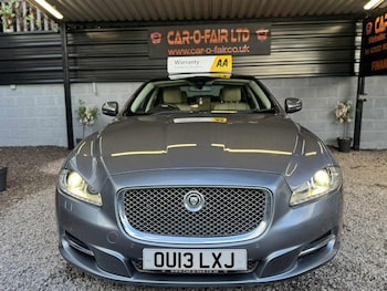 Used Jaguar XJ 2013 for sale - 76769406: Photo