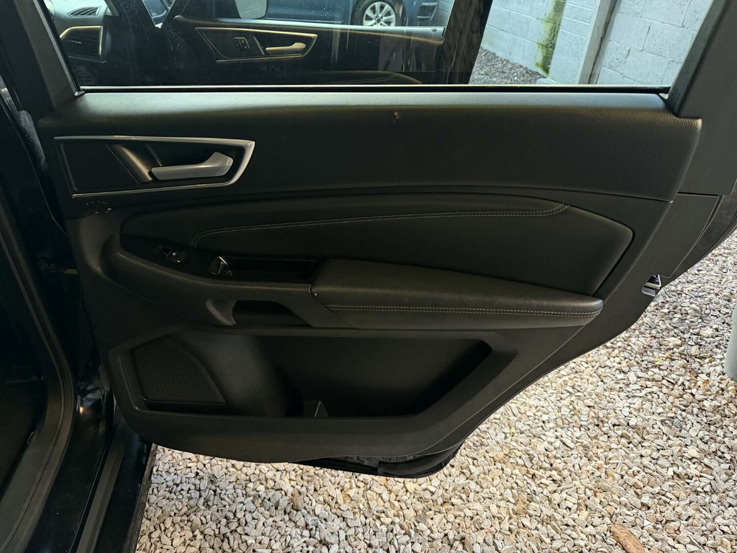 Used Ford S-Max 2015 for sale - 77945780: Photo 36