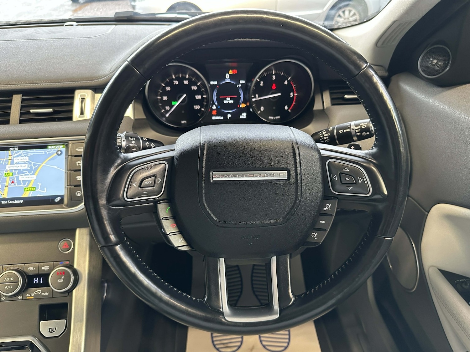 Used Land Rover Range Rover Evoque 2016 for sale - 76666080: Photo 12