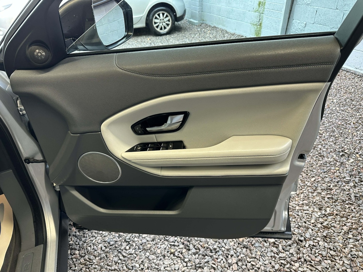 Used Land Rover Range Rover Evoque 2016 for sale - 76666080: Photo 34