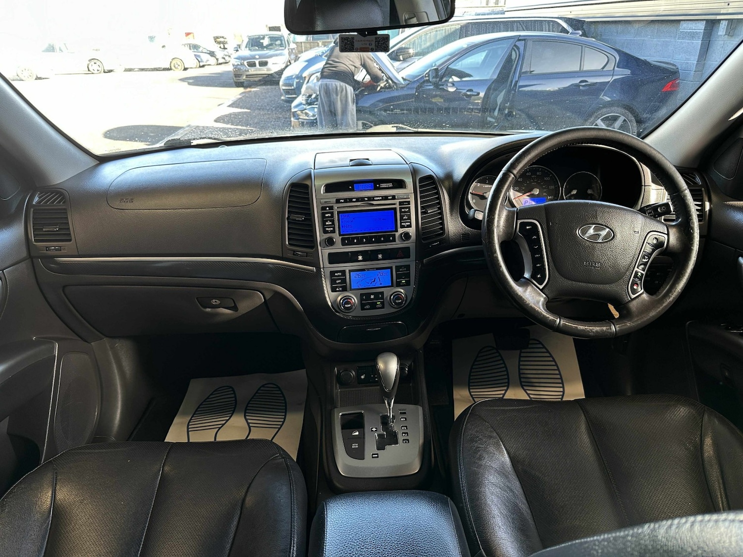 Used Hyundai Santa Fe 2012 for sale - 76793522: Photo 10