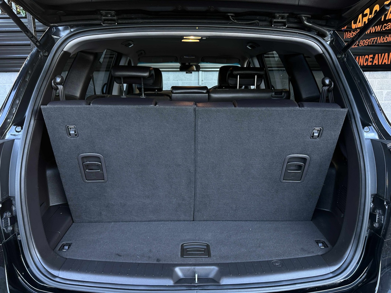 Used Hyundai Santa Fe 2012 for sale - 76793522: Photo 19