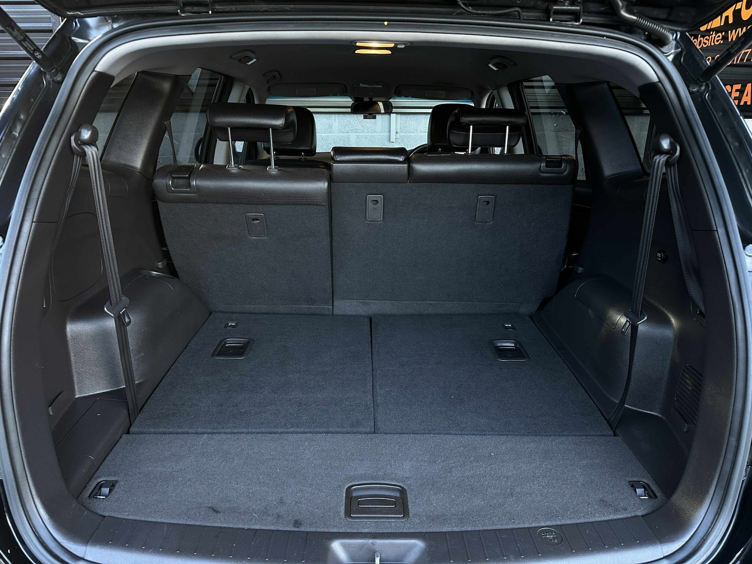 Used Hyundai Santa Fe 2012 for sale - 76793522: Photo 28