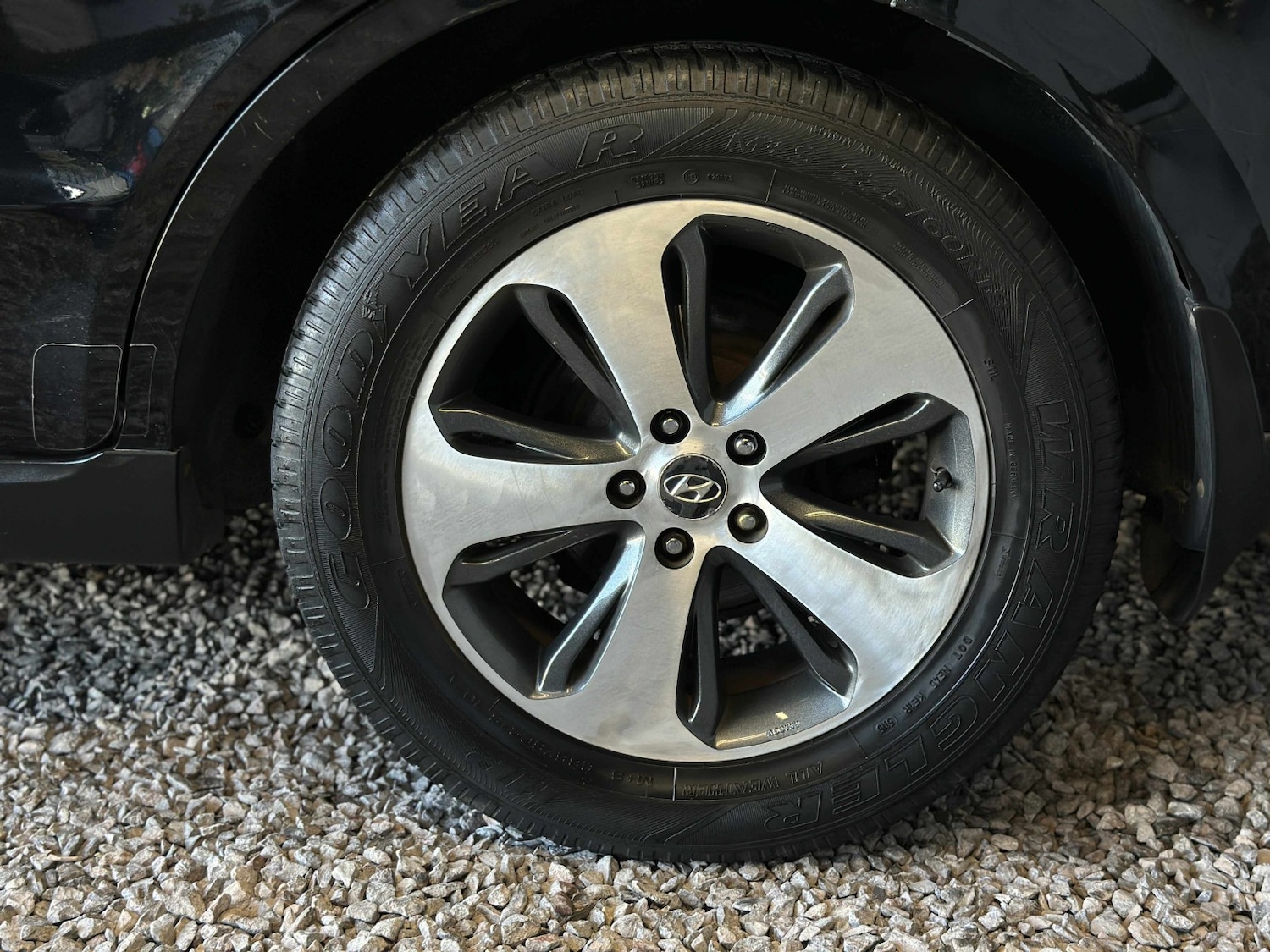 Used Hyundai Santa Fe 2012 for sale - 76793522: Photo 29