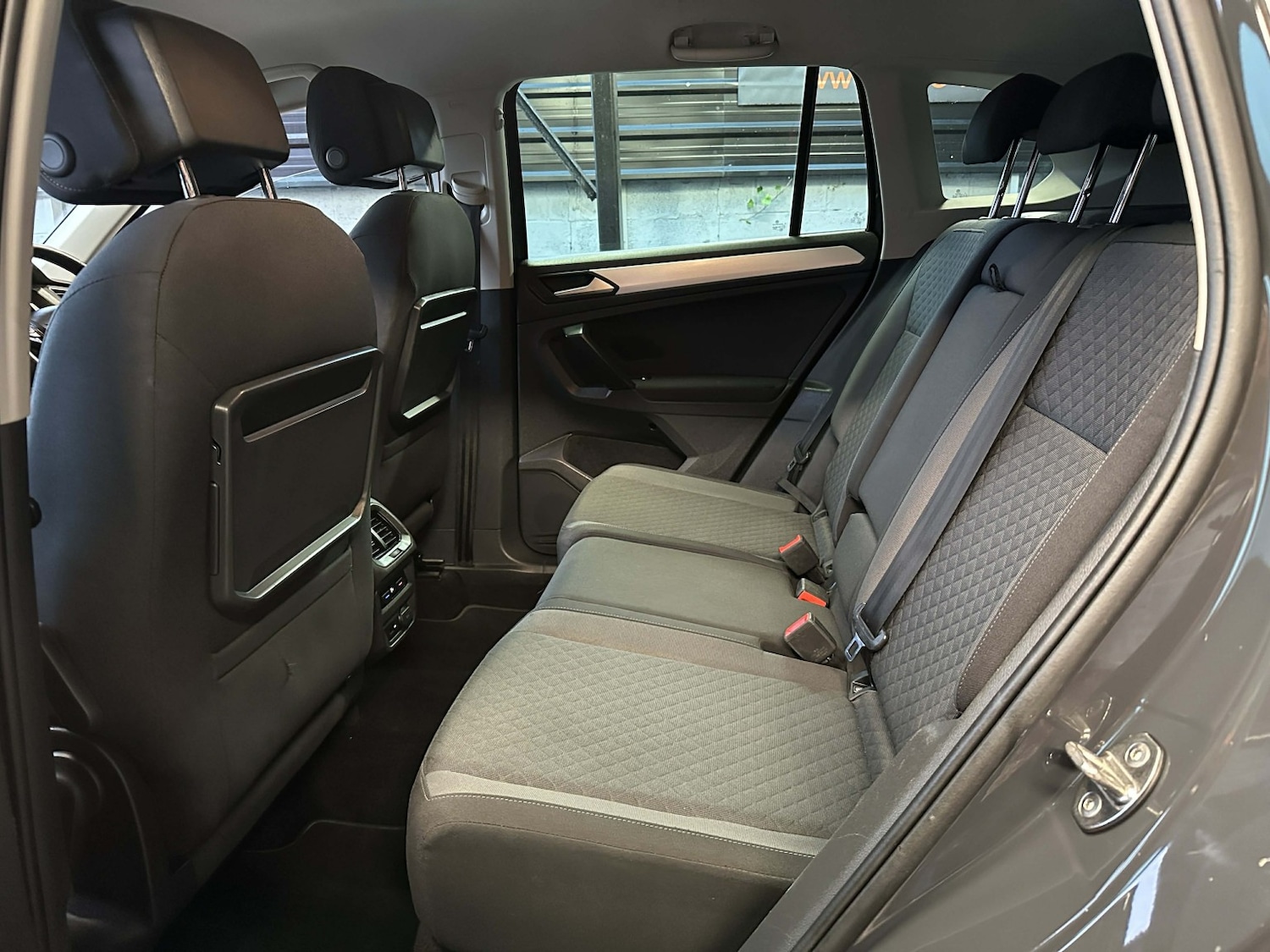 Used Volkswagen Tiguan 2018 for sale - 76863786: Photo 18