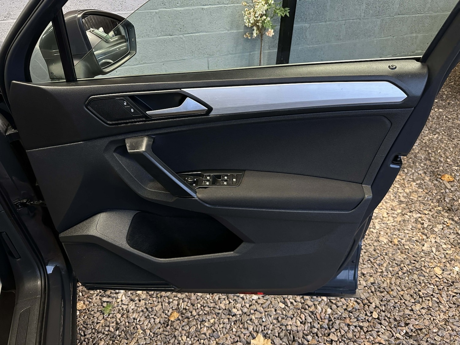 Used Volkswagen Tiguan 2018 for sale - 76863786: Photo 29