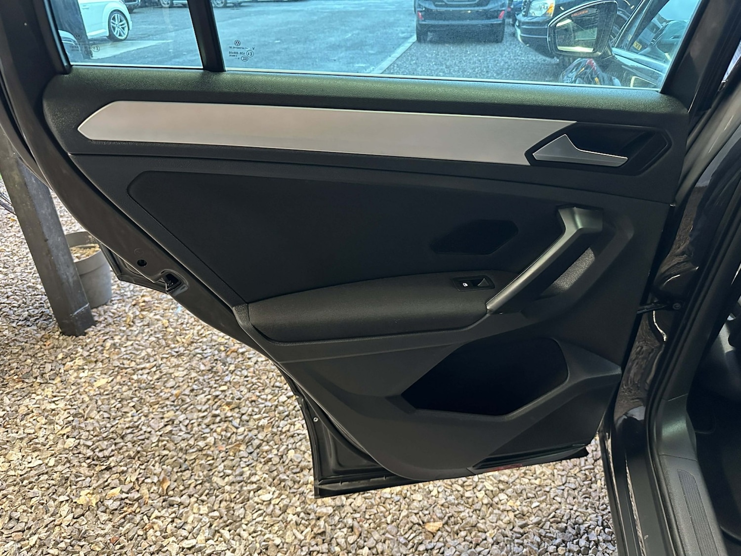 Used Volkswagen Tiguan 2018 for sale - 76863786: Photo 30