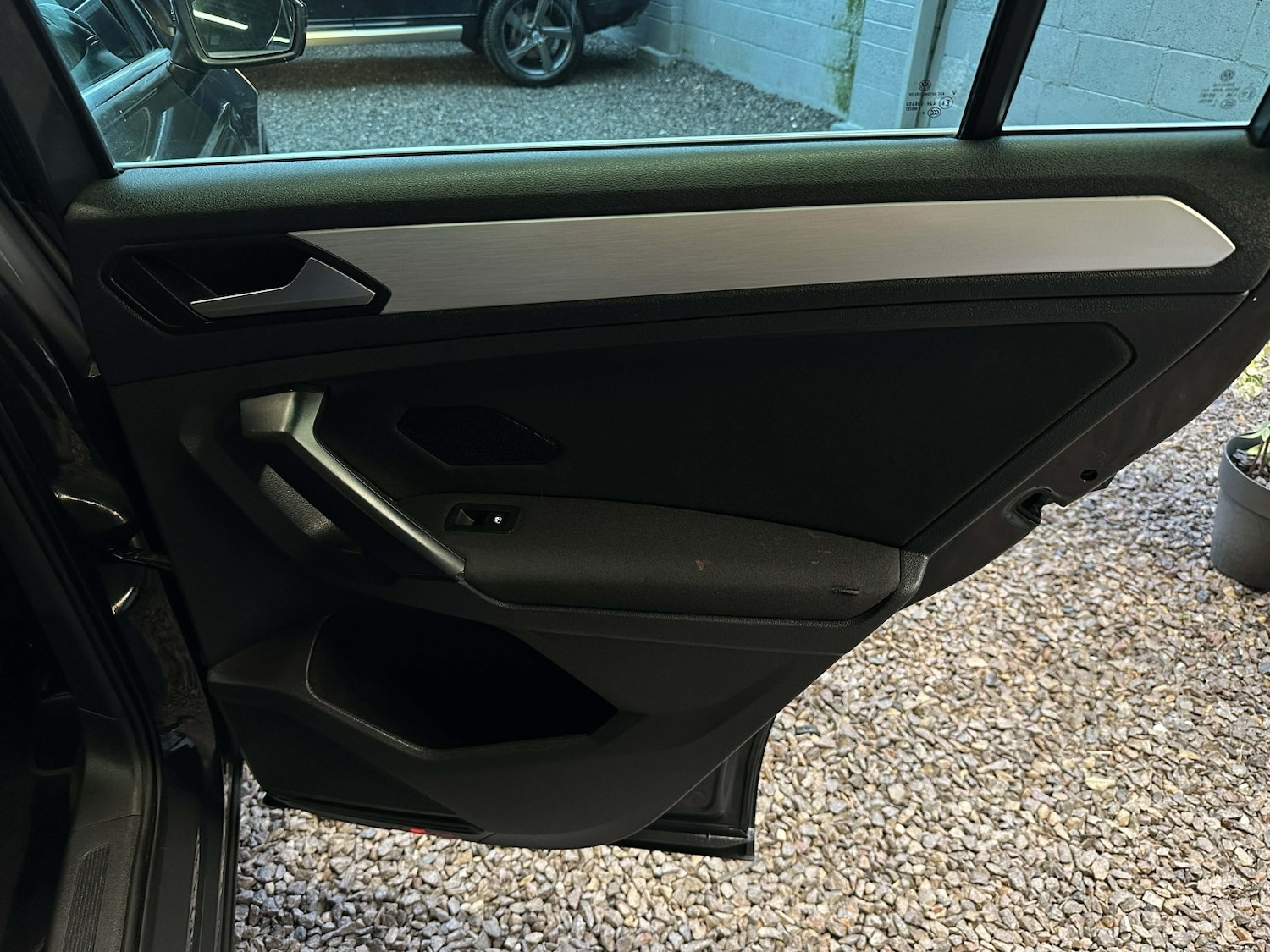 Used Volkswagen Tiguan 2018 for sale - 76863786: Photo 31