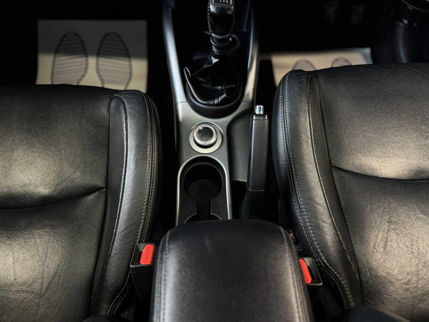 Used Mitsubishi Outlander 2012 for sale - 76164614: Photo 16