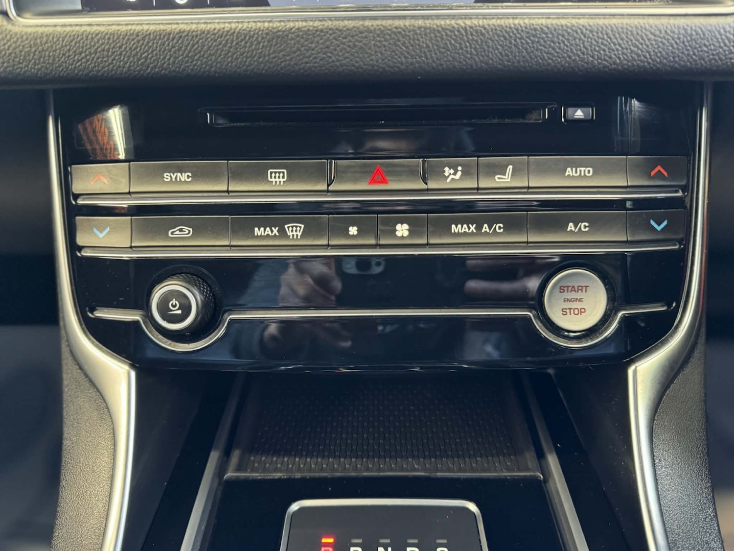 Used Jaguar XF 2019 for sale - 78057118: Photo 13