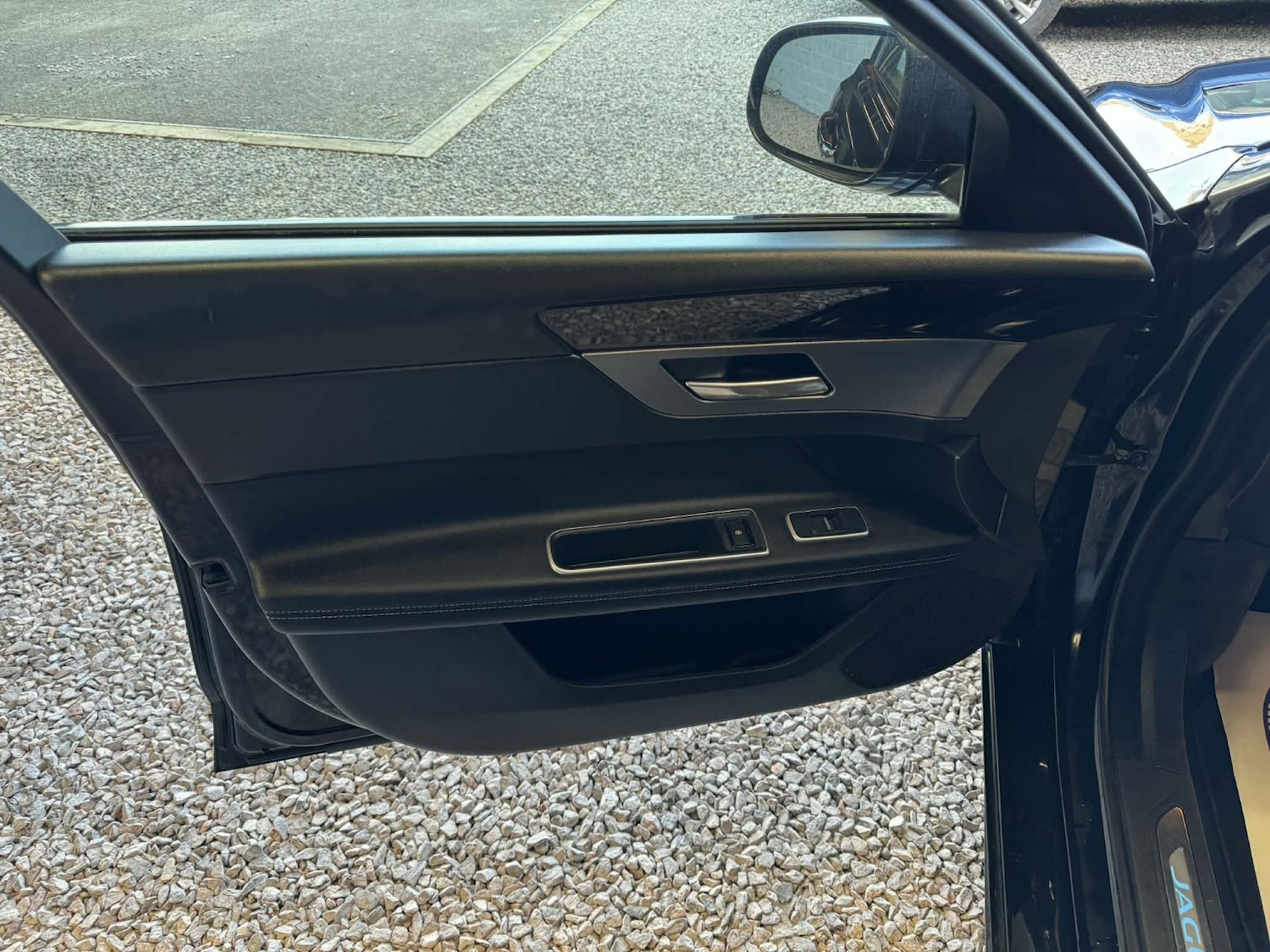 Used Jaguar XF 2019 for sale - 78057118: Photo 31