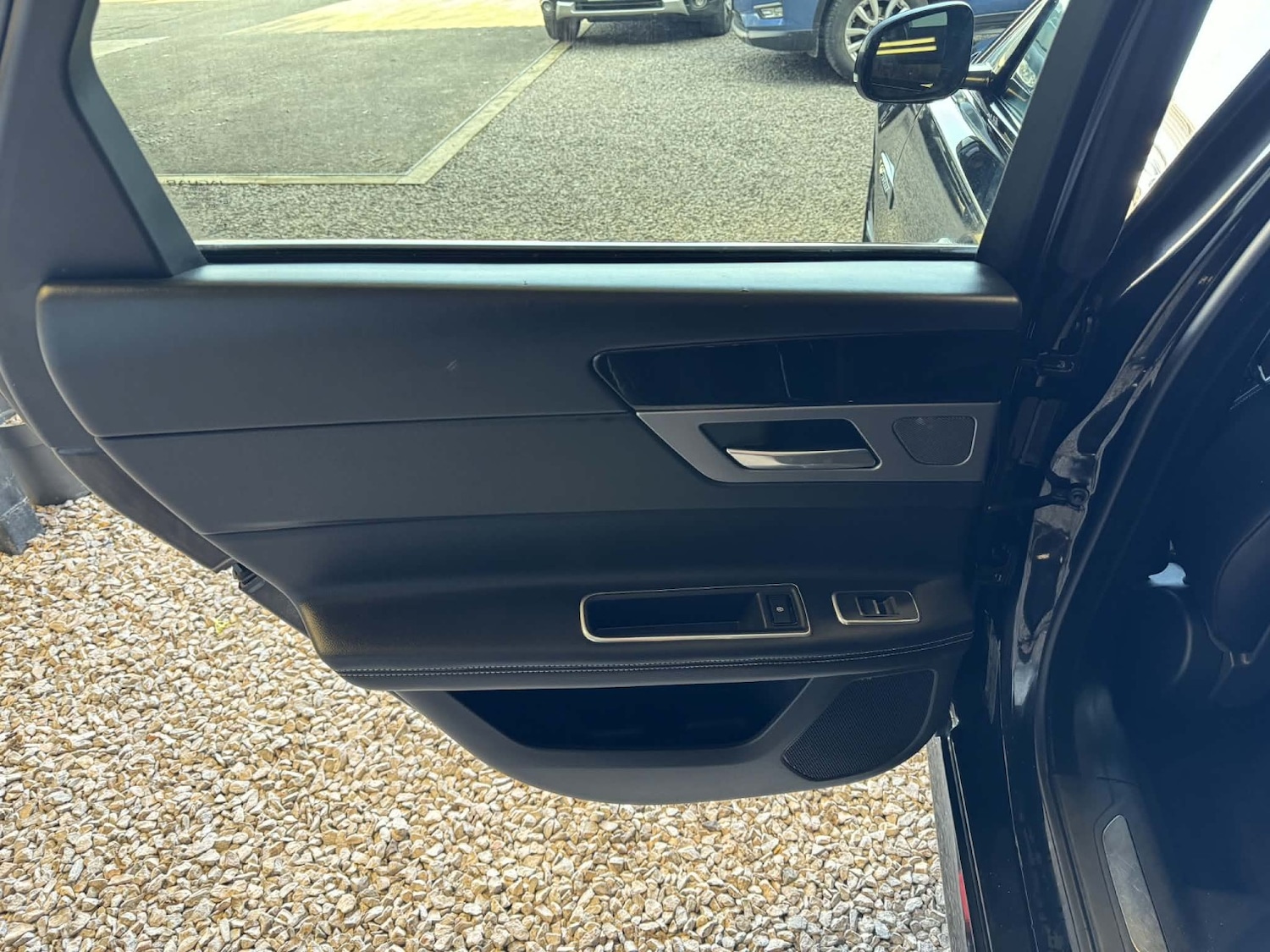 Used Jaguar XF 2019 for sale - 78057118: Photo 33