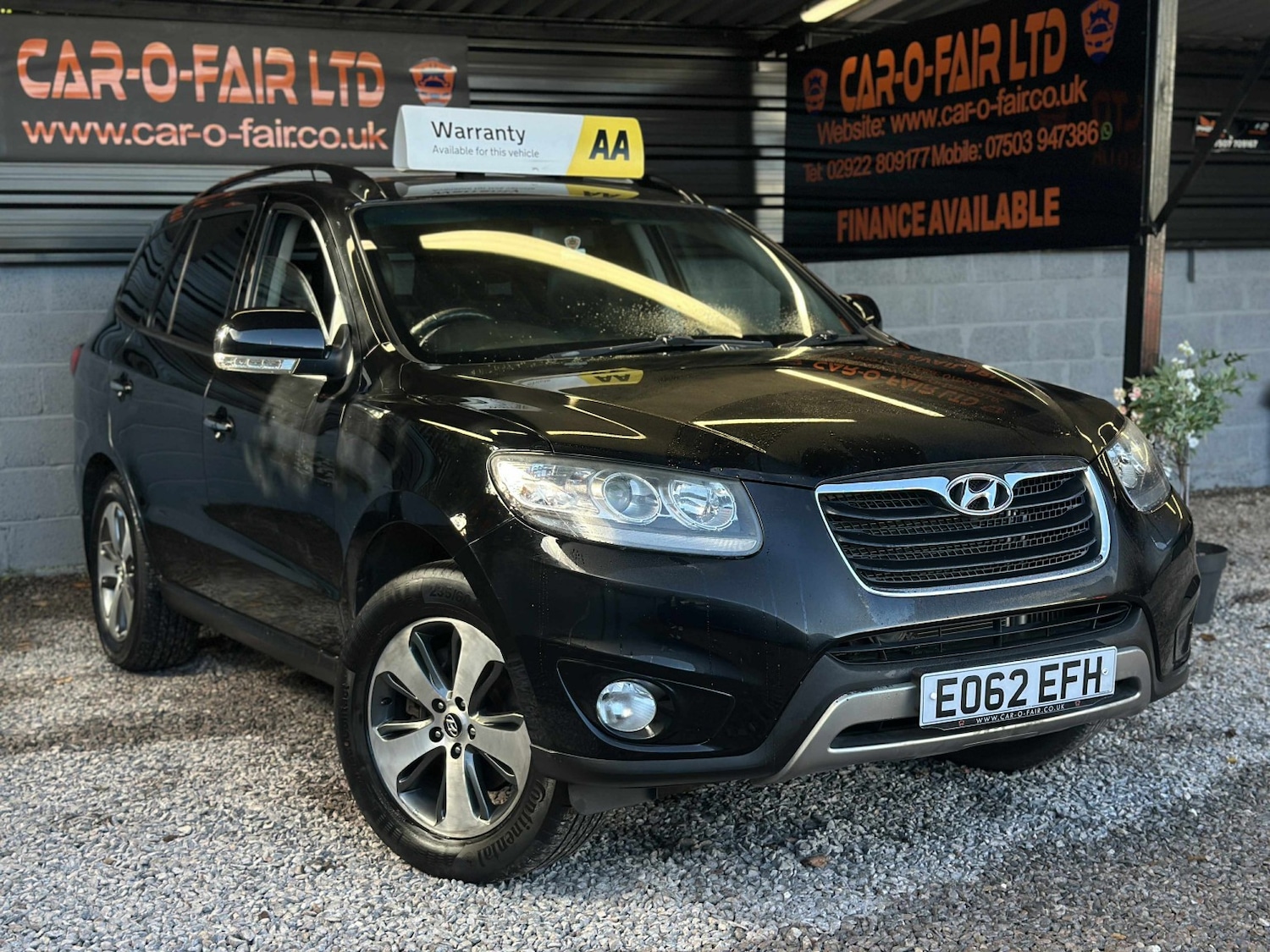 Used Hyundai Santa Fe 2012 for sale - 76547838: Photo 3