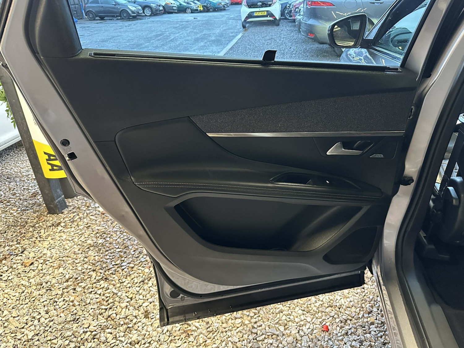 Used Peugeot 5008 2017 for sale - 76848701: Photo 44