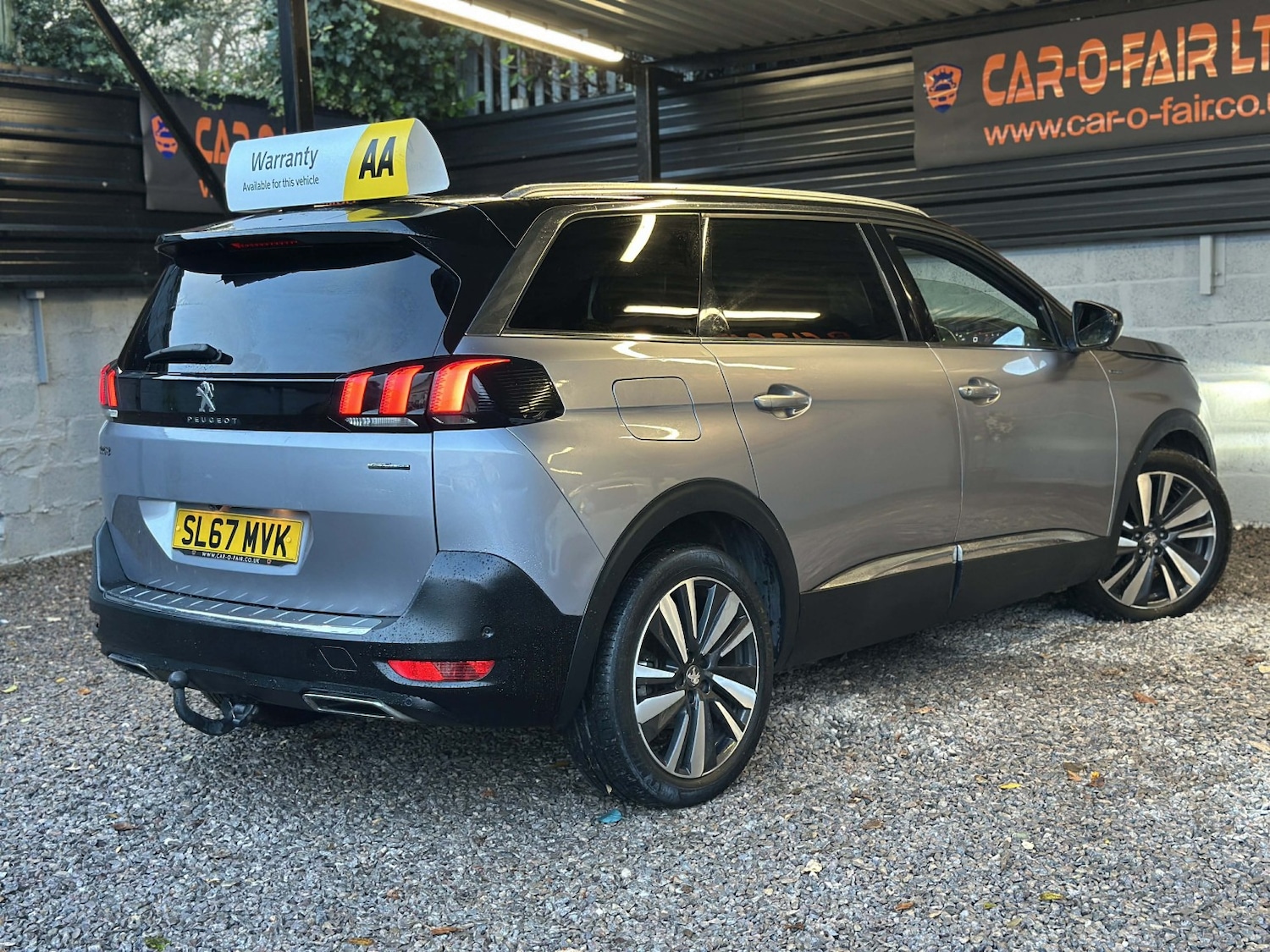 Used Peugeot 5008 2017 for sale - 76848701: Photo 6