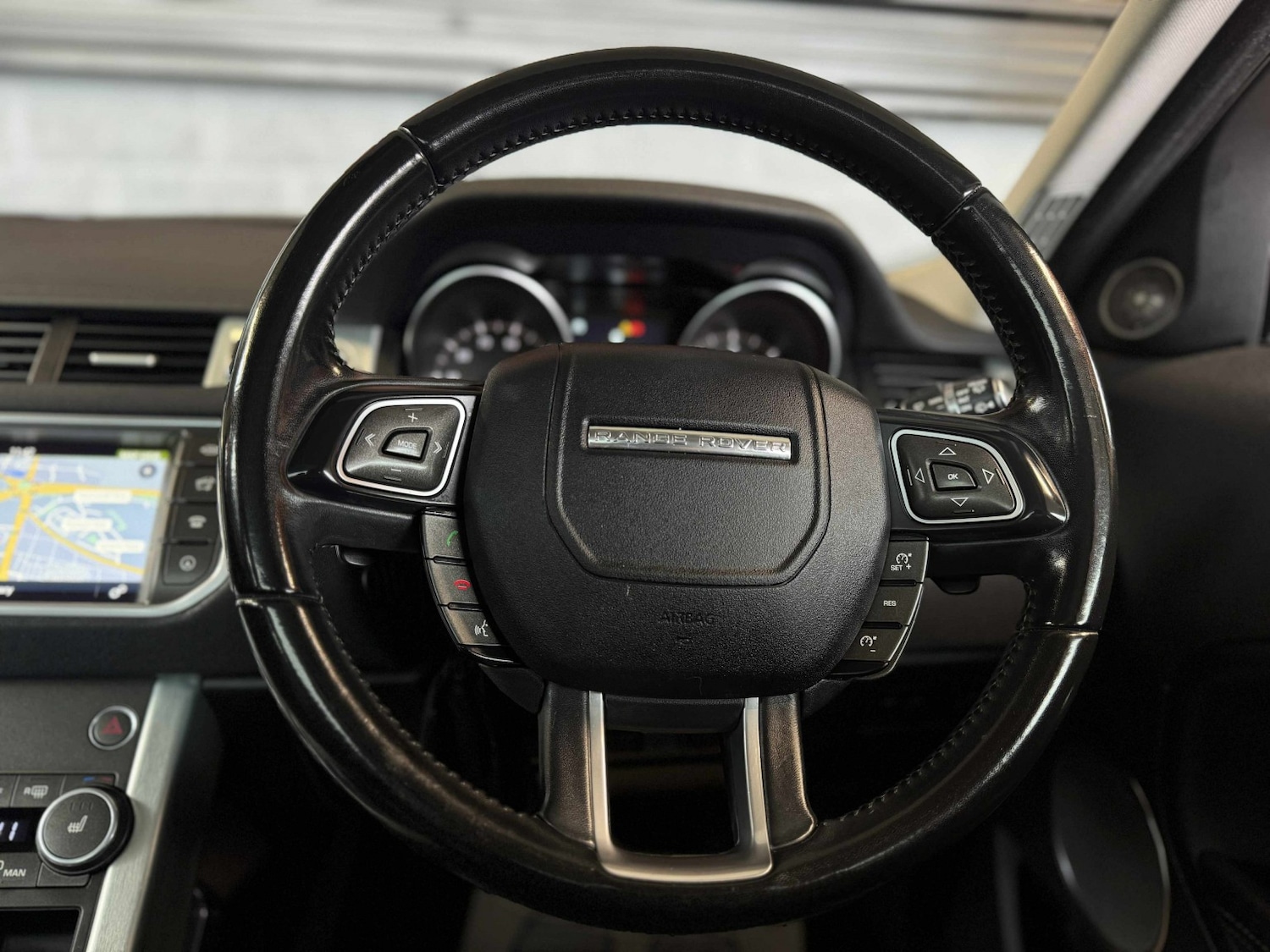 Used Land Rover Range Rover Evoque 2019 for sale - 76430862: Photo 12