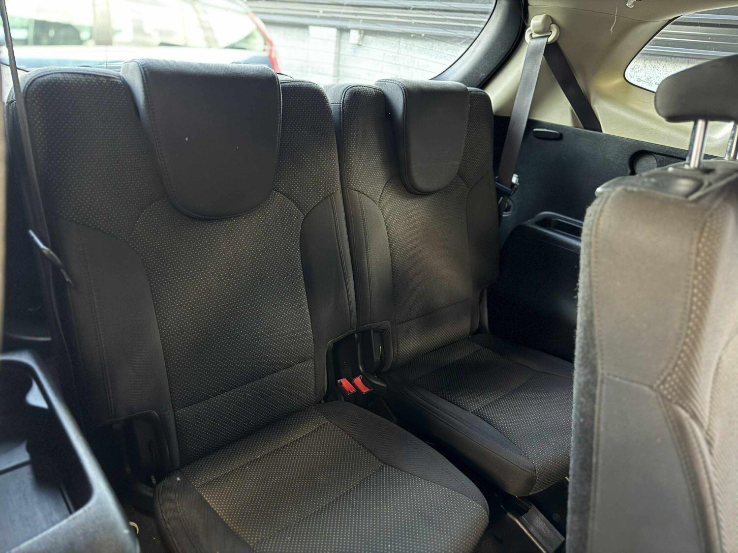 Used Kia Carens 2016 for sale - 76246202: Photo 18