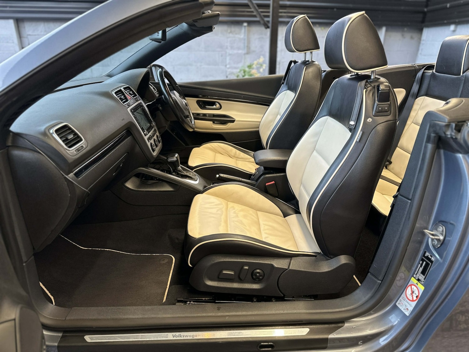 Used Volkswagen EOS 2010 for sale - 77020554: Photo 10