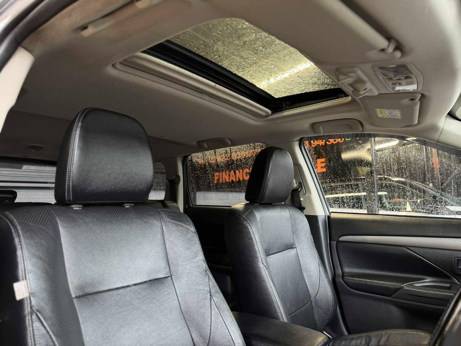 Used Mitsubishi Outlander 2014 for sale - 76058183: Photo 16