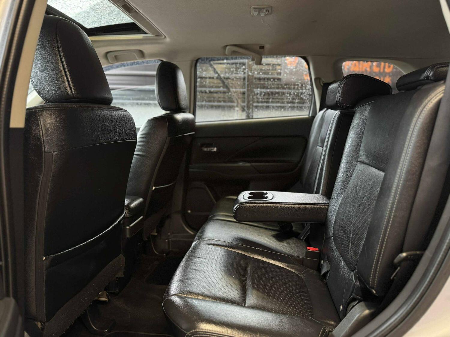 Used Mitsubishi Outlander 2014 for sale - 76058183: Photo 18