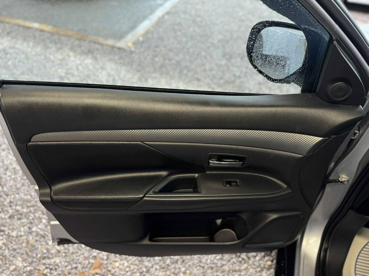 Used Mitsubishi Outlander 2014 for sale - 76058183: Photo 35