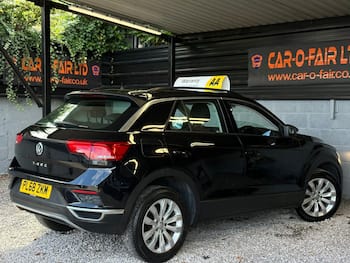 Used Volkswagen T-Roc 2019 for sale - 79697060: Photo