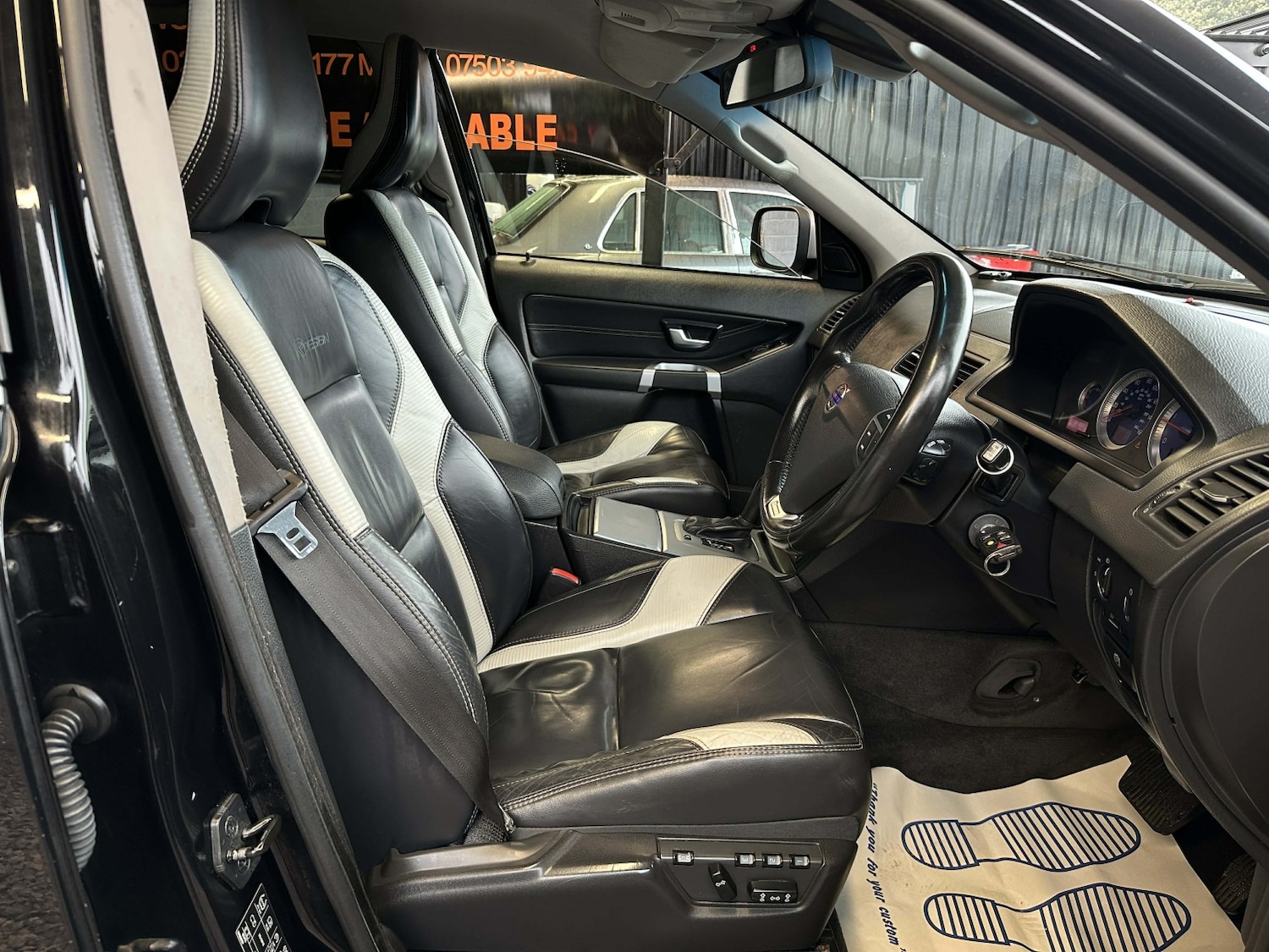 Used Volvo XC90 2012 for sale - 76712855: Photo 26