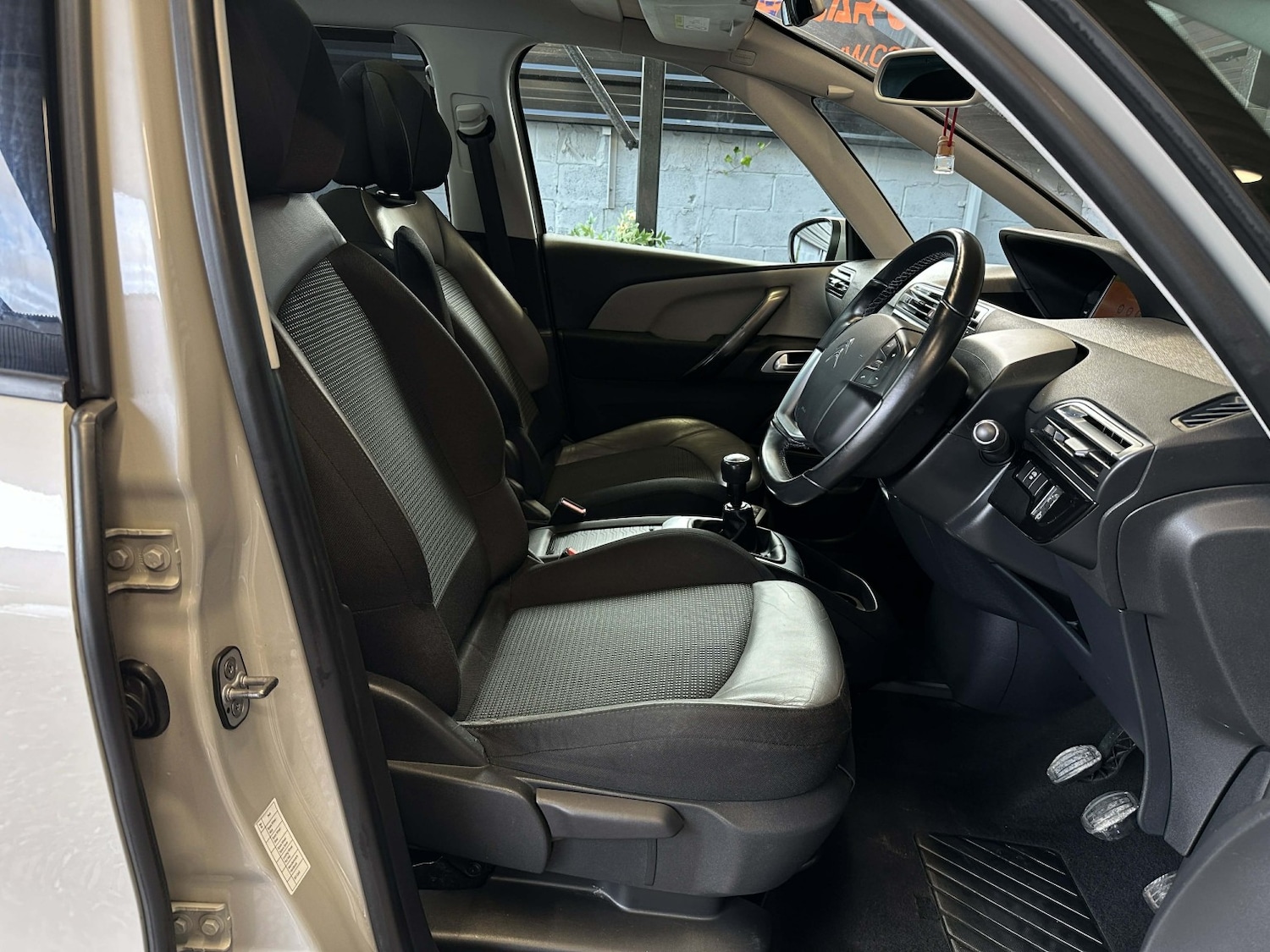 Used Citroen Grand C4 Picasso 2018 for sale - 77981806: Photo 26