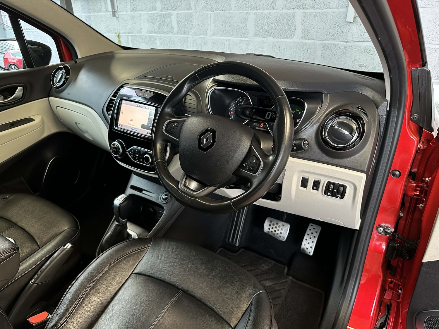 Used Renault Captur 2019 for sale - 77478115: Photo 26